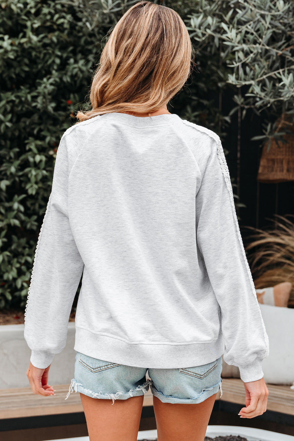 Threaded Pear Peyton Lace Patchwork Raglan Sleeve Crew Neck Sweatshirt - Image 3