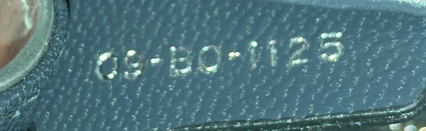 Pre-Loved Christian Dior Diorama Flap Bag Beaded Leather Small - Image 9