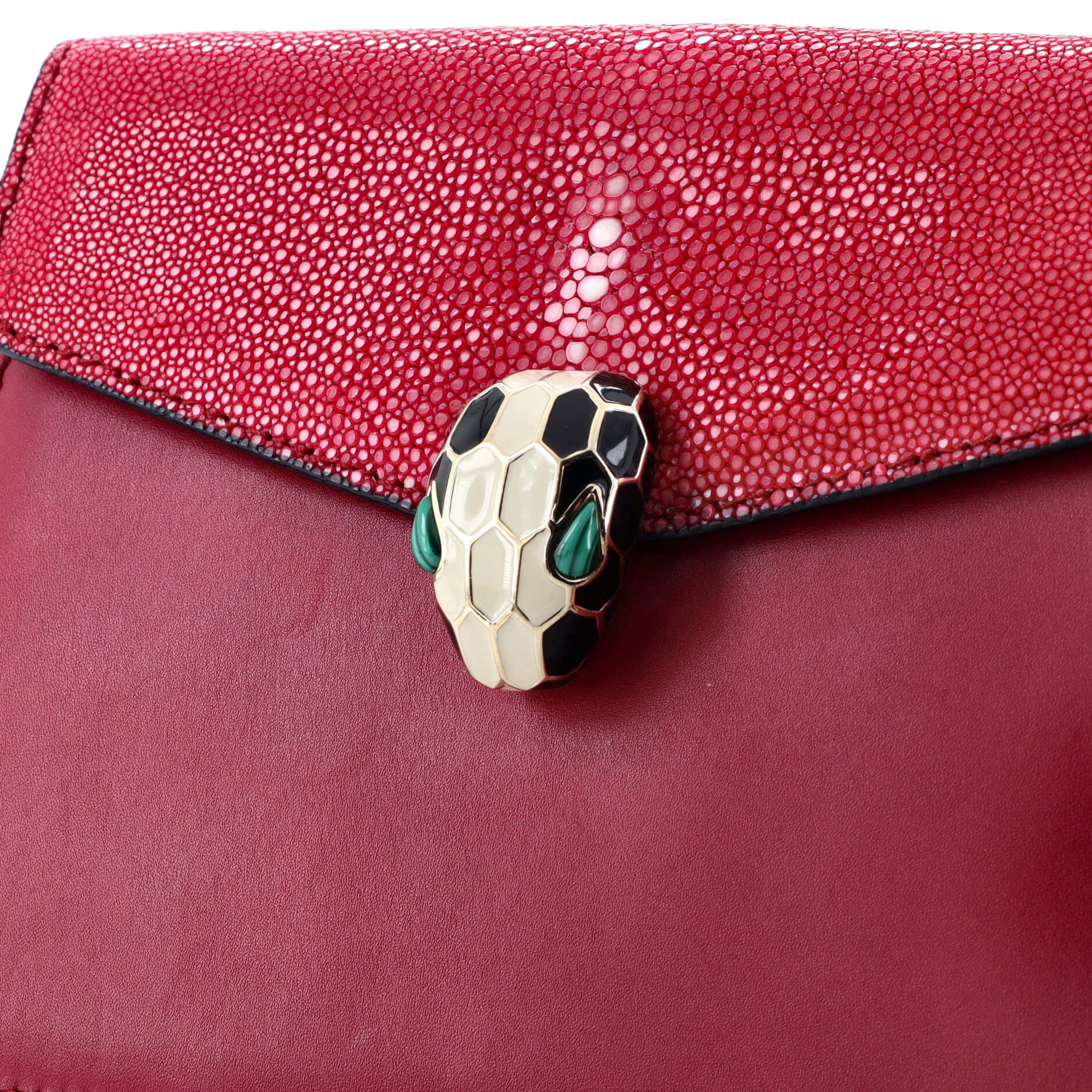 Pre-Loved Bvlgari Serpenti Forever Square Shoulder Bag Leather and Stingray Small - Image 6