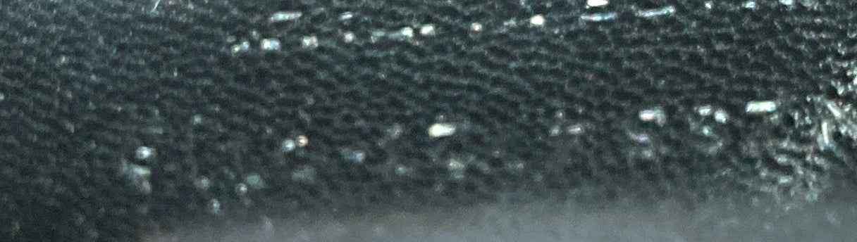 Pre-Loved Saint Laurent Classic Monogram Crossbody Bag Grainy Leather Small - Image 6