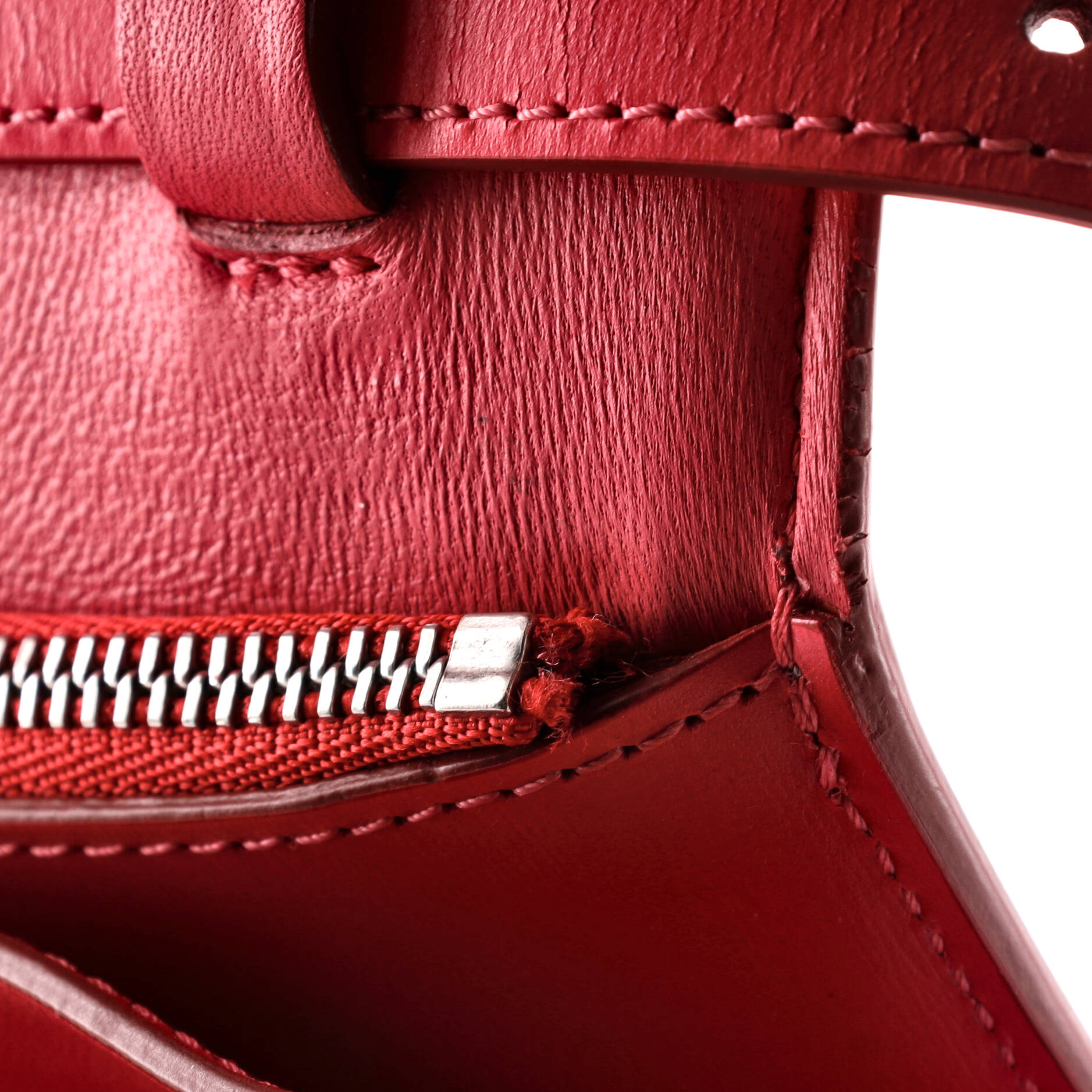 Pre-Loved Celine Classic Box Bag Smooth Leather Medium - Image 6