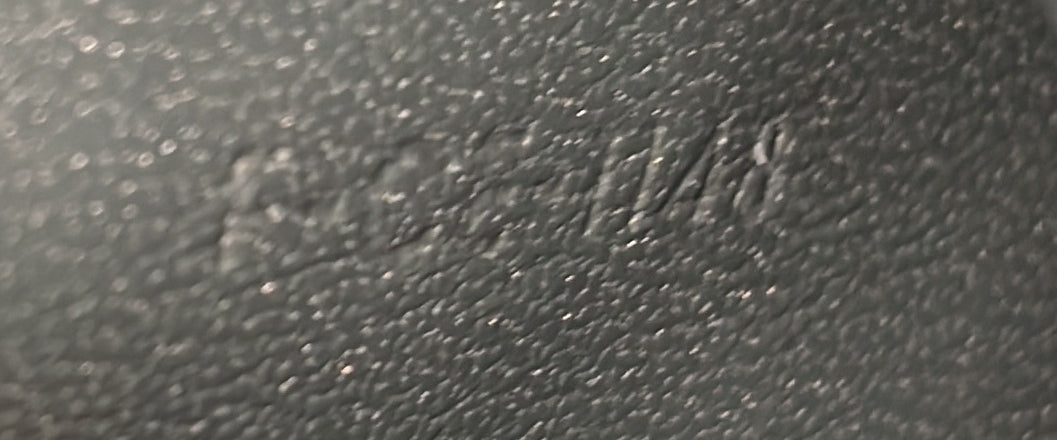 Pre-Loved Celine Classic Box Bag Smooth Leather Medium - Image 9