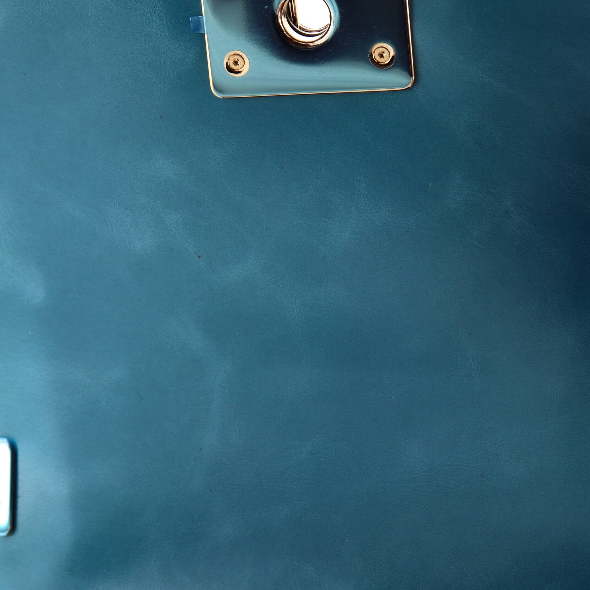 Pre-Loved Chanel Boy Flap Bag Shearling with Leather Small - Image 8