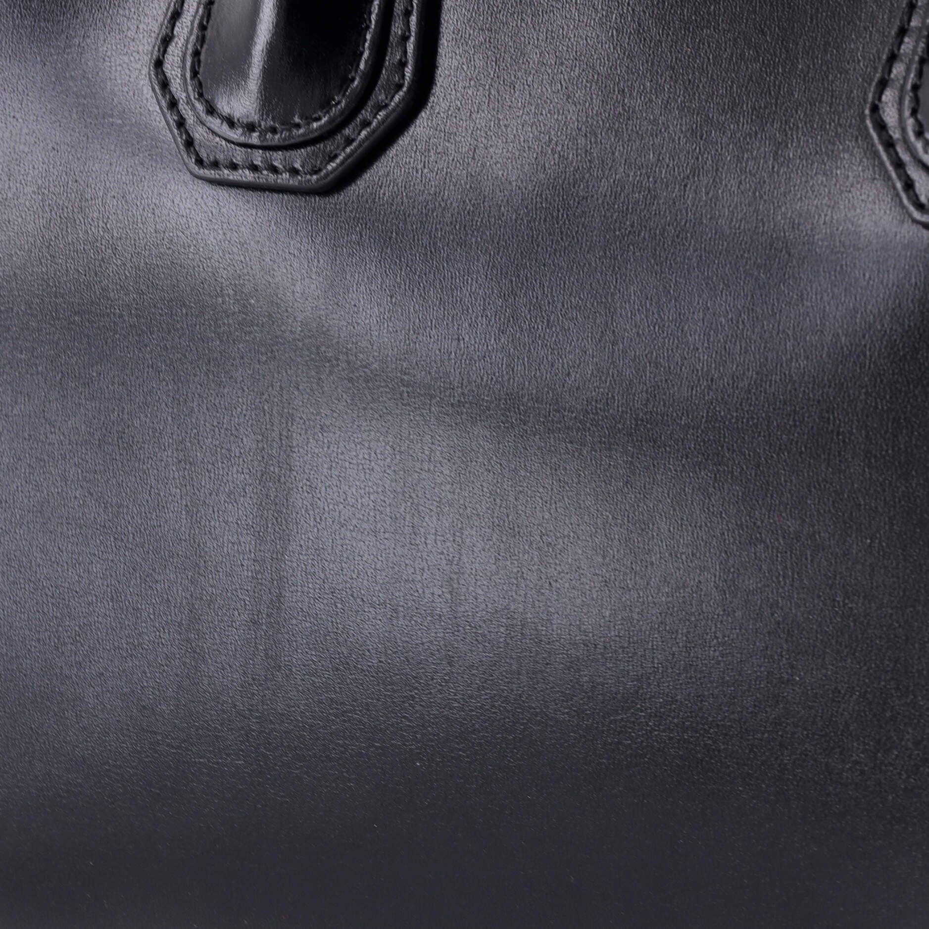 Pre-Loved Givenchy Antigona Bag Glazed Leather Small - Image 6
