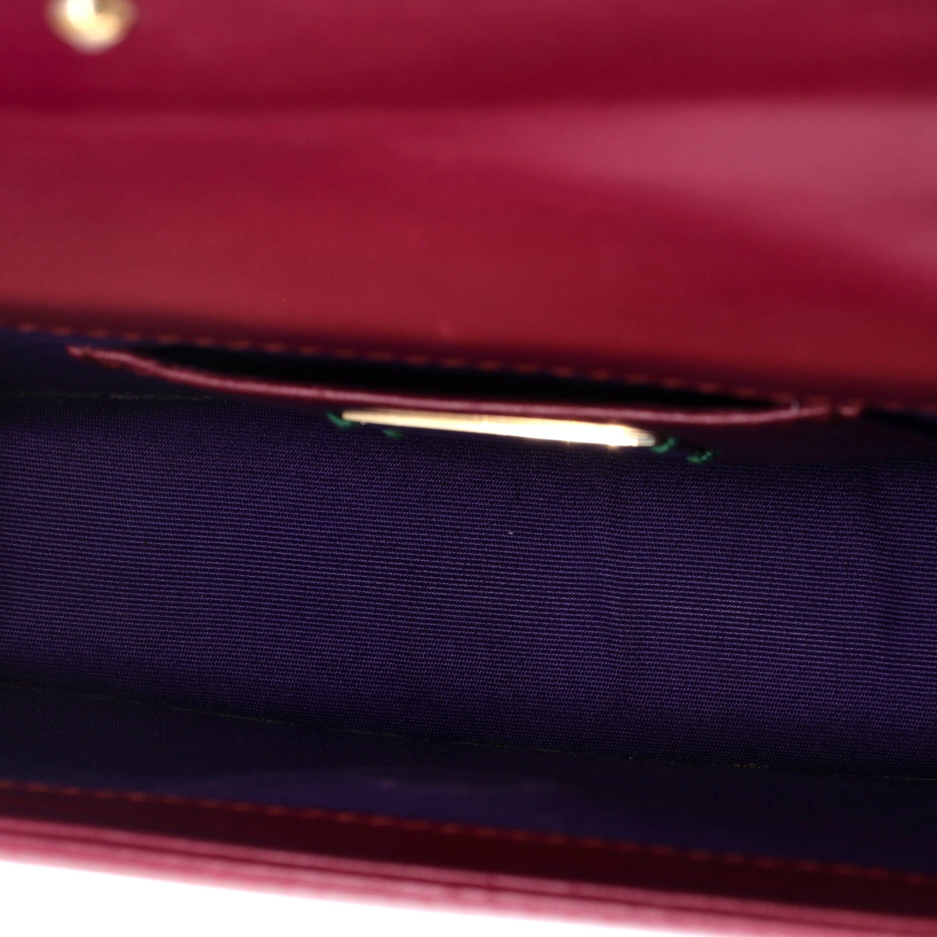 Pre-Loved Bvlgari Serpenti Forever Square Shoulder Bag Leather and Stingray Small - Image 5