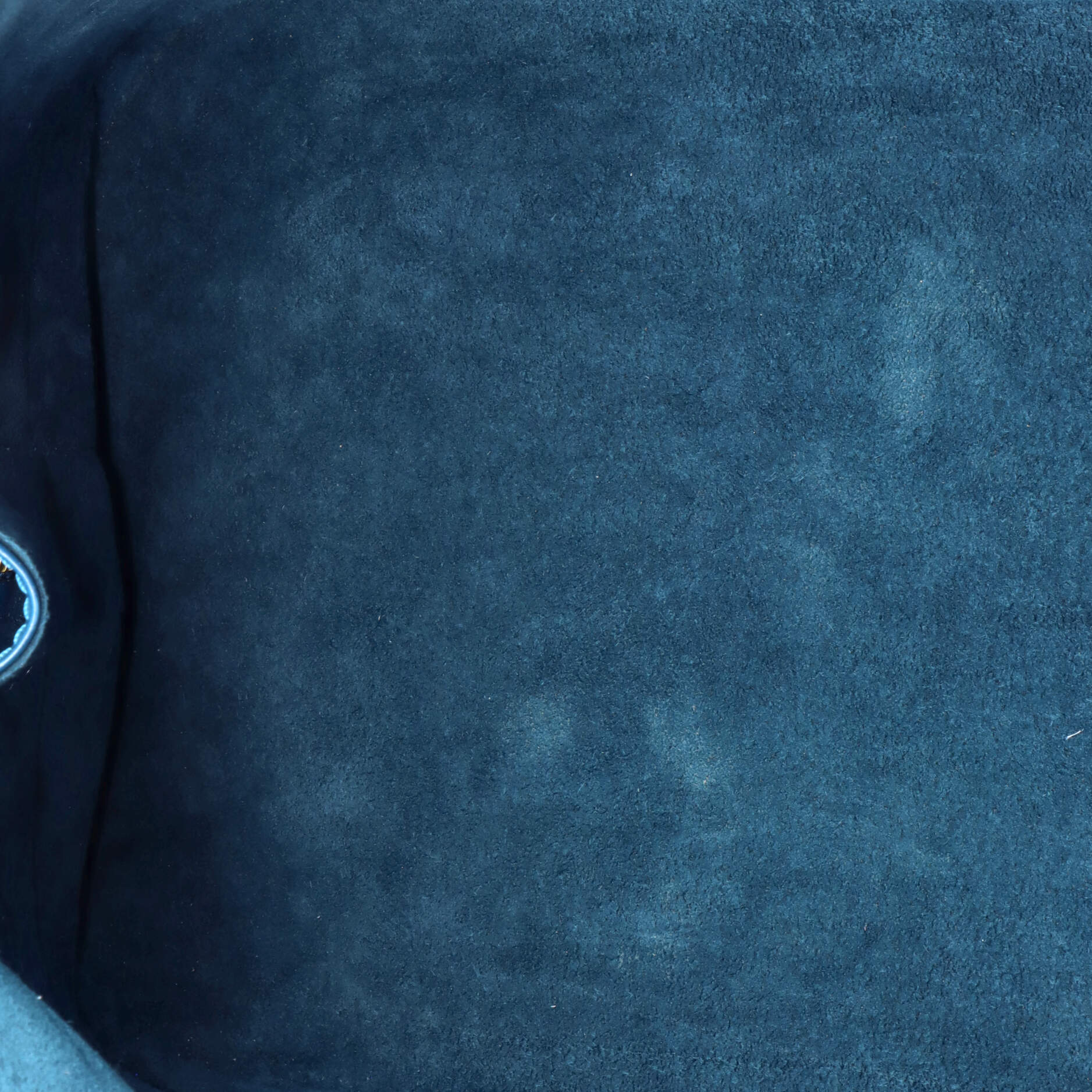 Pre-Loved Louis Vuitton Vintage Alma Handbag Epi Leather PM - Image 5