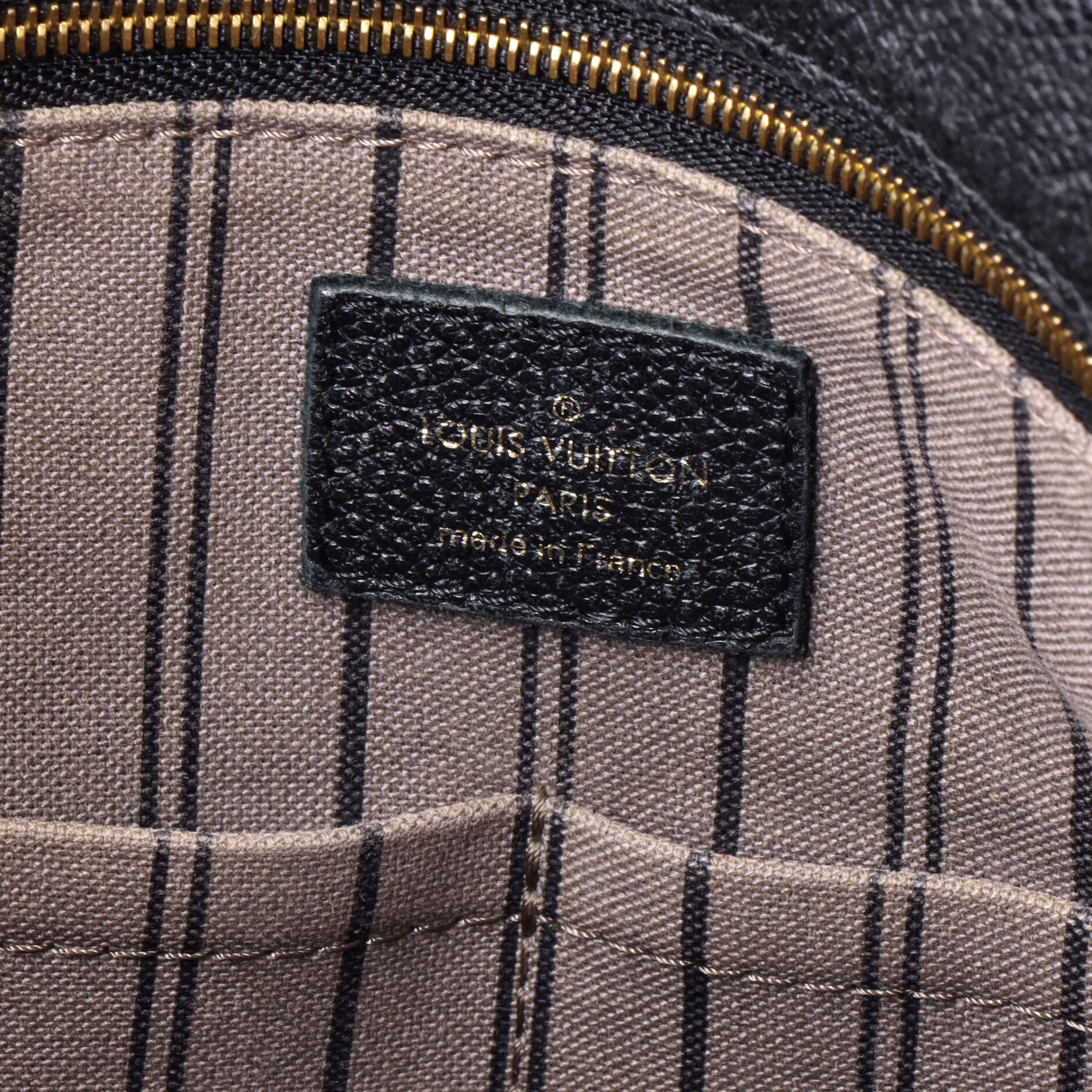 Pre-Loved Louis Vuitton Spontini NM Handbag Monogram Empreinte Leather - Image 7