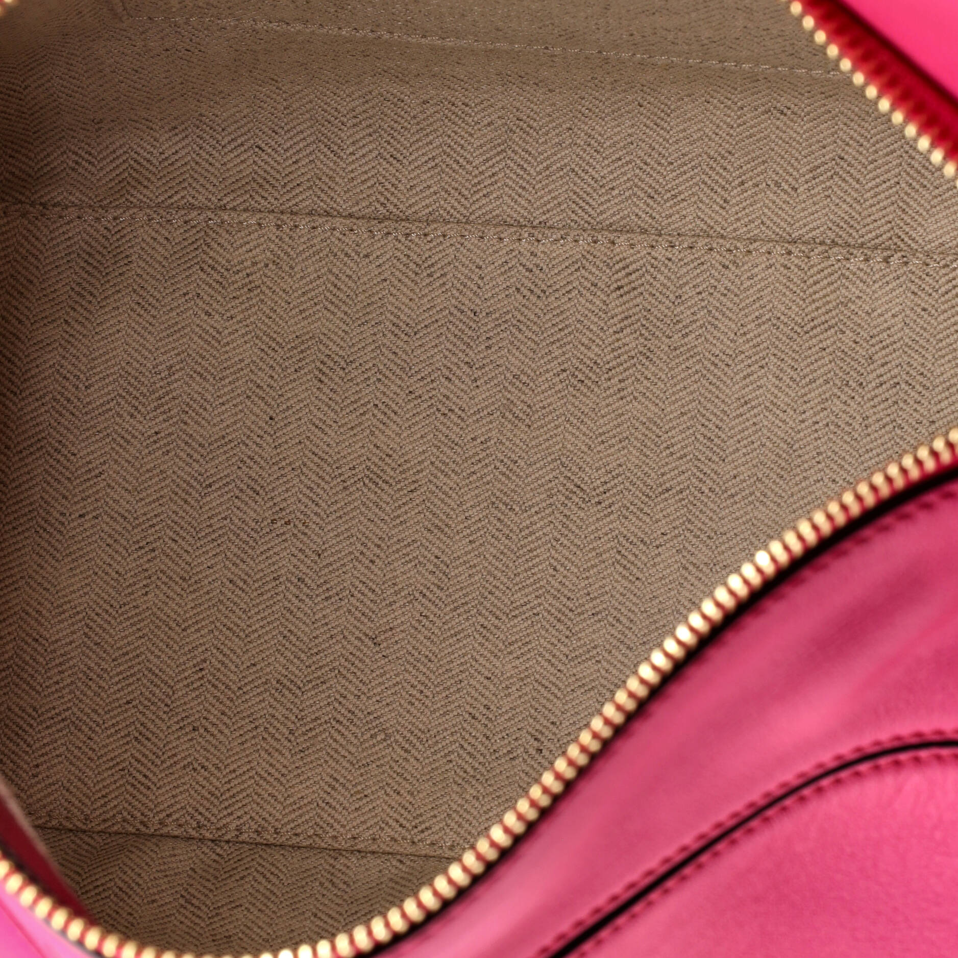 Pre-Loved Loewe Puzzle Bag Leather Medium - Image 5