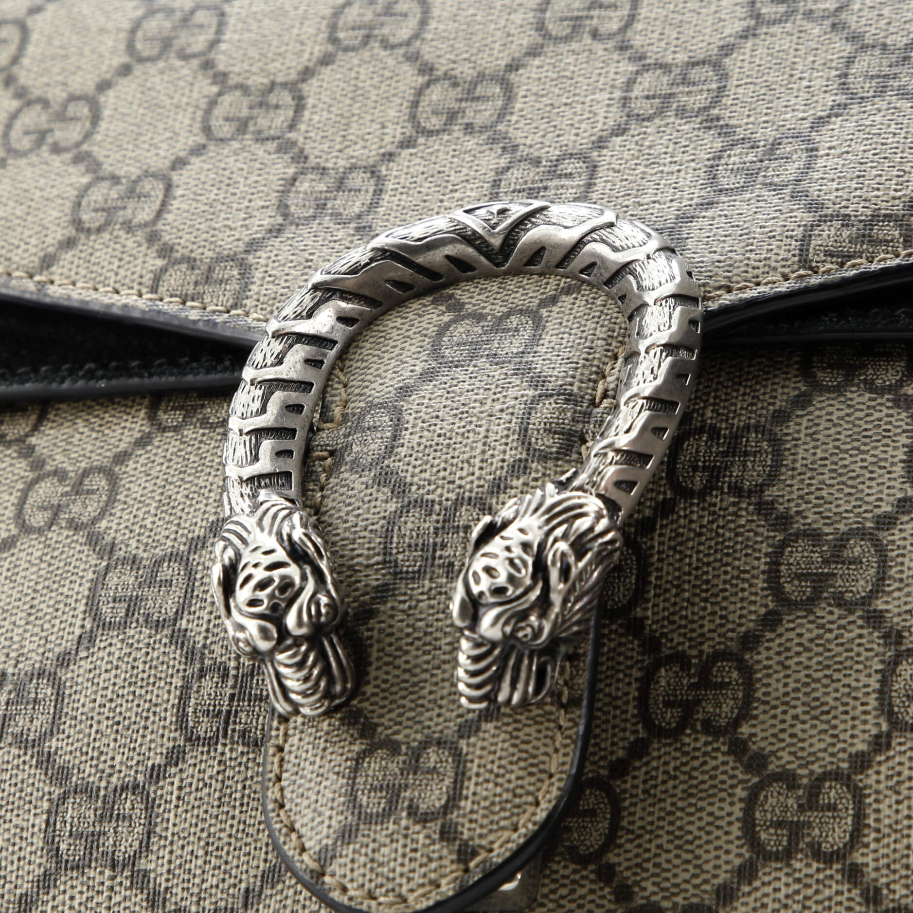 Pre-Loved Gucci Dionysus Bag GG Coated Canvas and Leather Small - Image 6