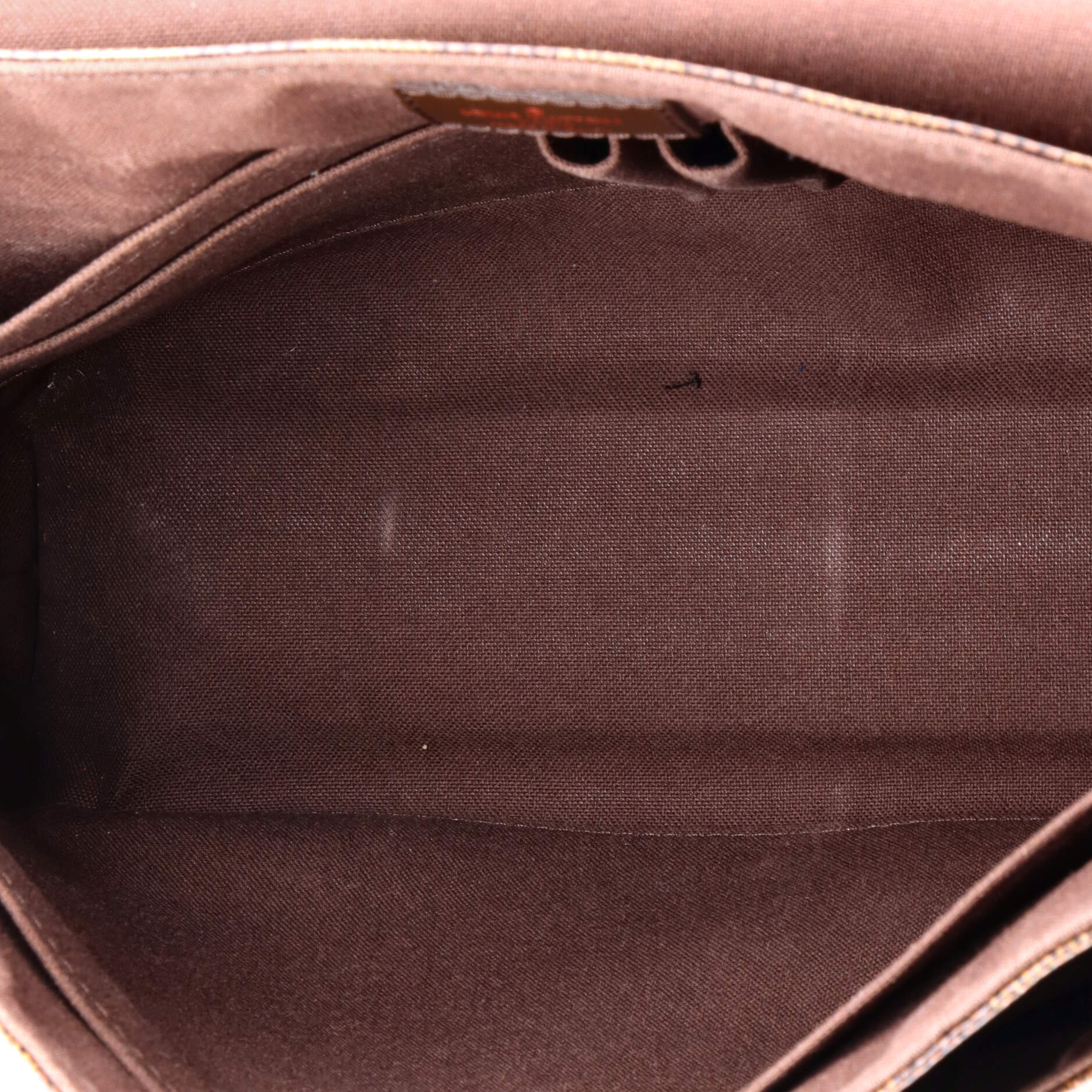 Pre-Loved Louis Vuitton District Messenger Bag Damier MM - Image 5