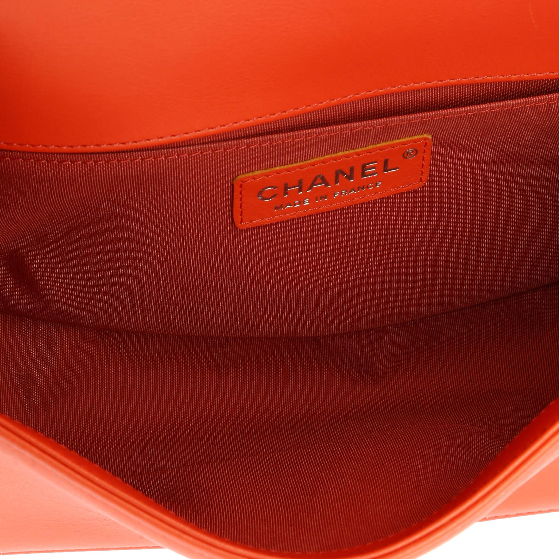 Pre-Loved Chanel Boy Flap Bag Chevron Calfskin Old Medium - Image 9