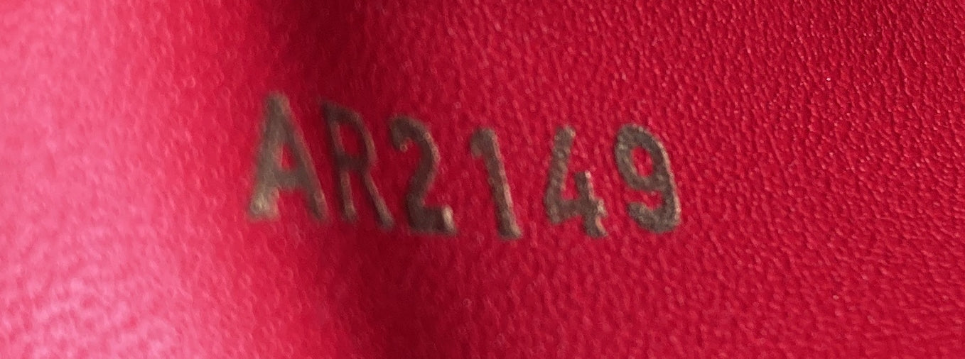 Pre-Loved Louis Vuitton Capucines Bag Leather BB - Image 7