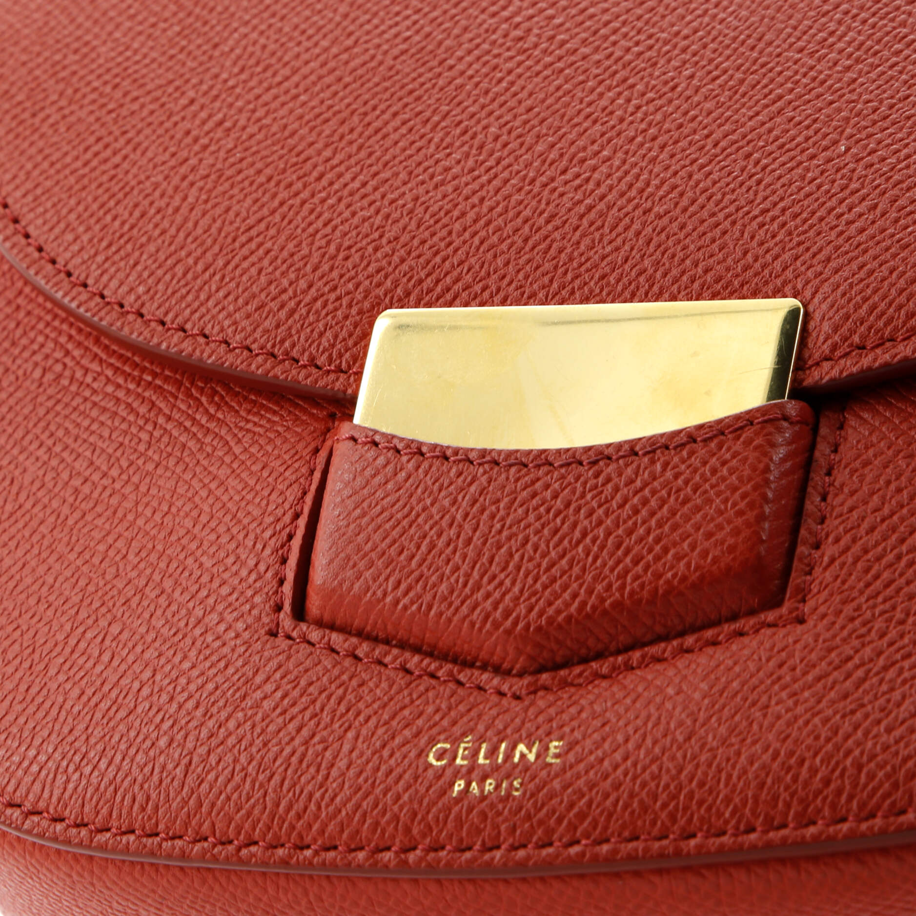 Pre-Loved Celine Trotteur Crossbody Bag Grainy Leather Small - Image 6