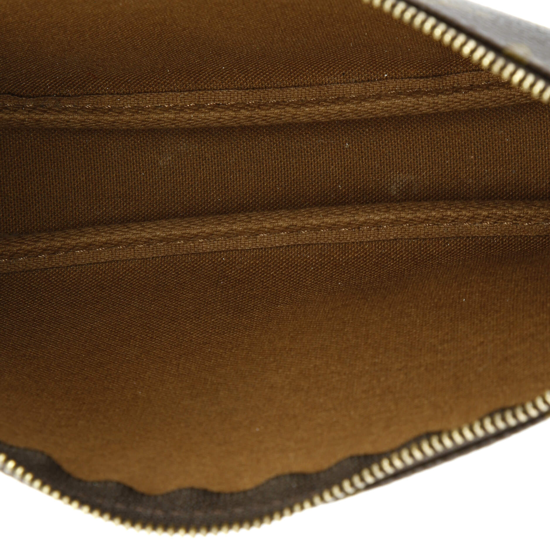 Pre-Loved Louis Vuitton Pochette Accessoires Monogram Canvas - Image 5