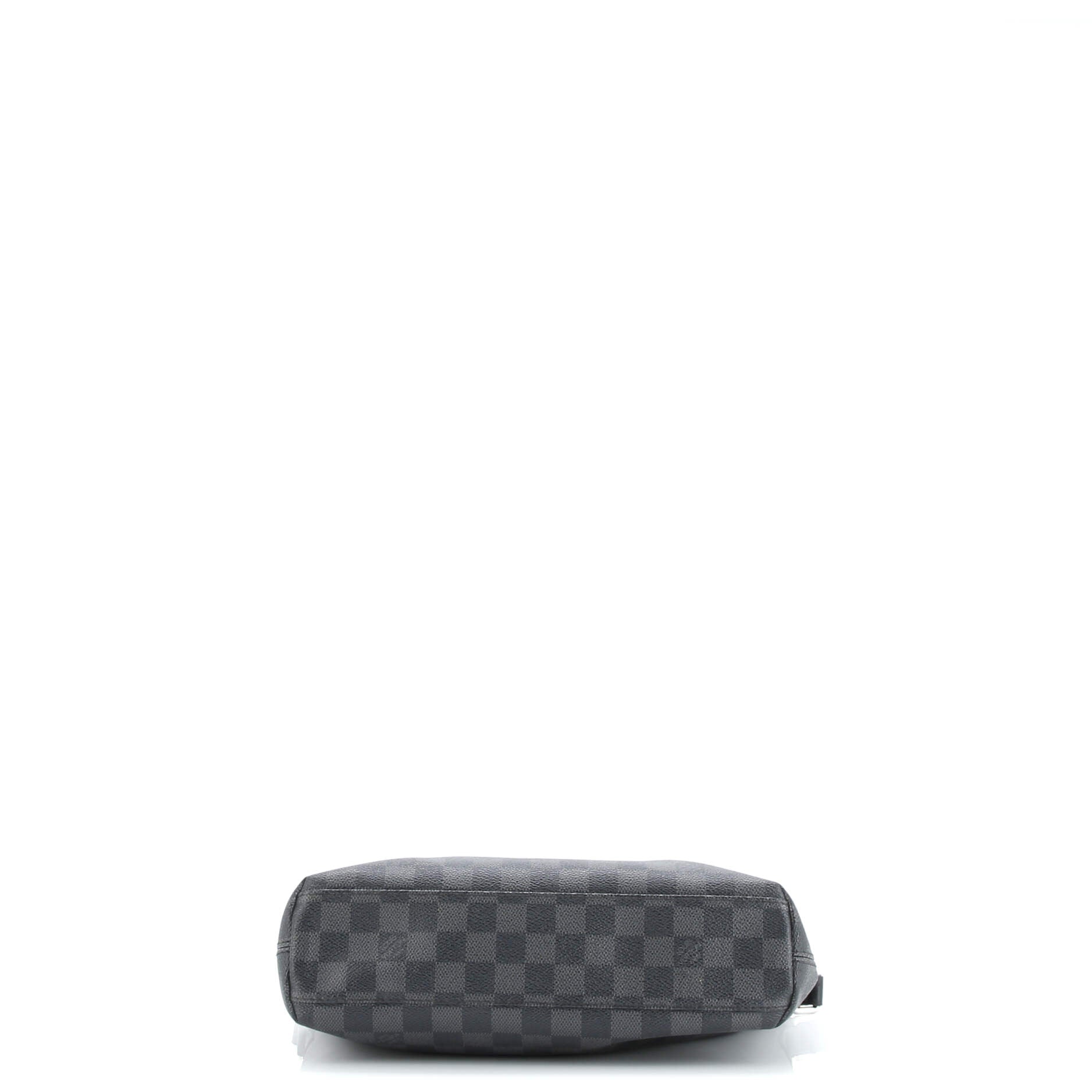 Pre-Loved Louis Vuitton Mick Messenger Bag Damier Graphite PM - Image 4