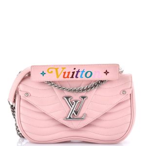 Pre-Loved Louis Vuitton New Wave Chain Bag Quilted Leather MM