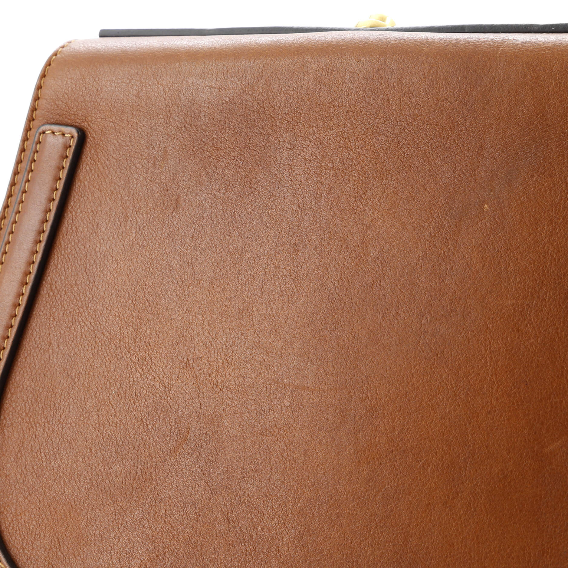 Pre-Loved Chloe Nile Crossbody Bag Leather Medium - Image 6