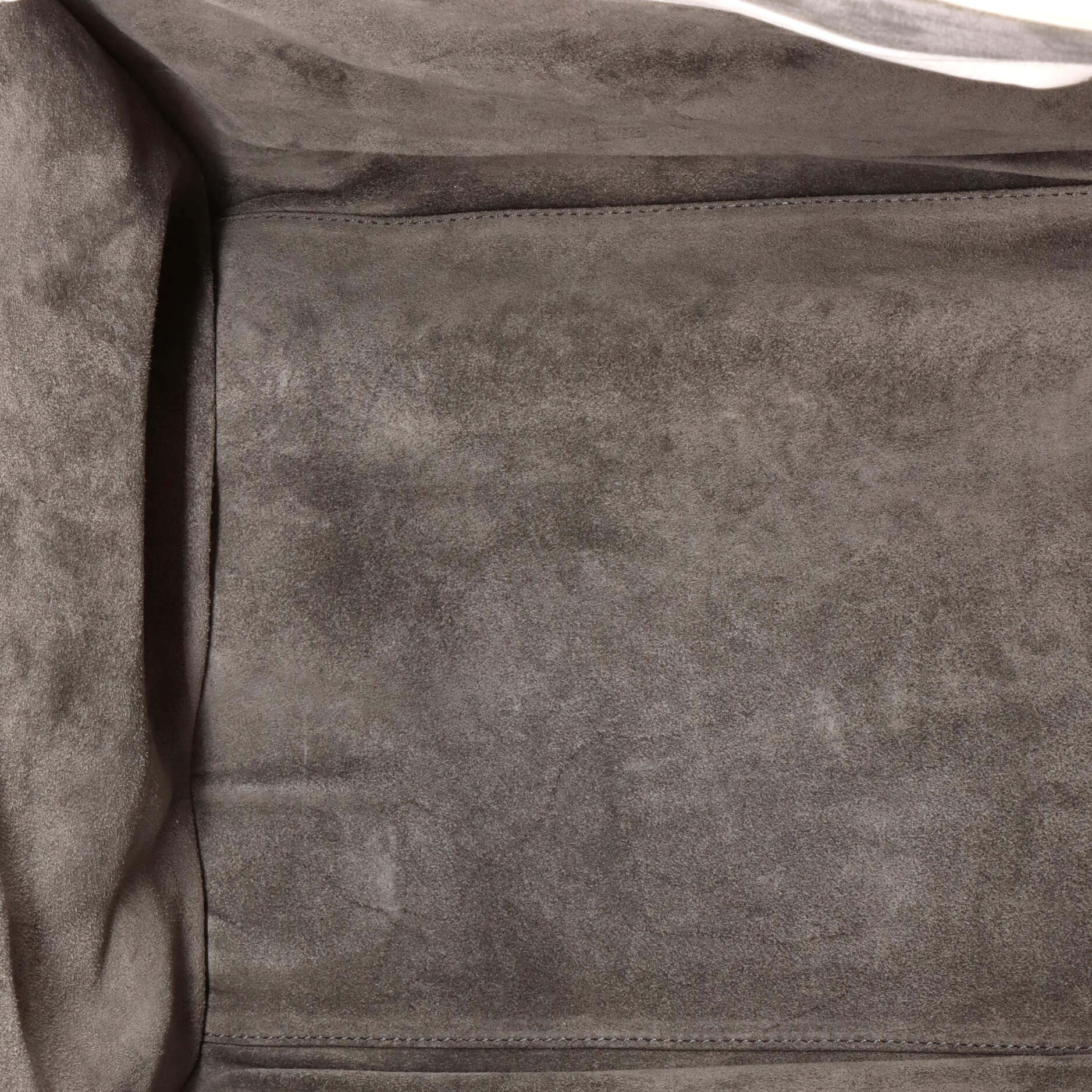 Pre-Loved Celine Phantom Bag Grainy Leather Medium - Image 5