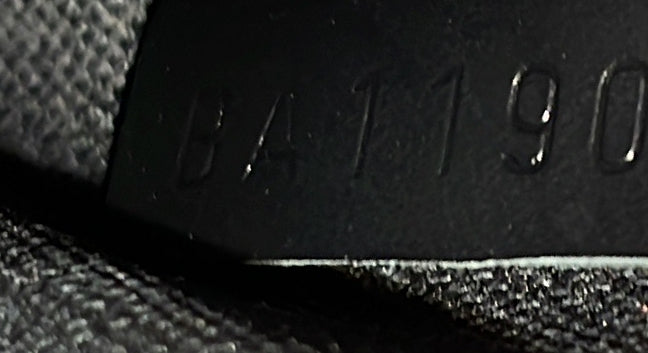 Pre-Loved Louis Vuitton Porte-Documents Voyage Briefcase Damier Graphite - Image 7