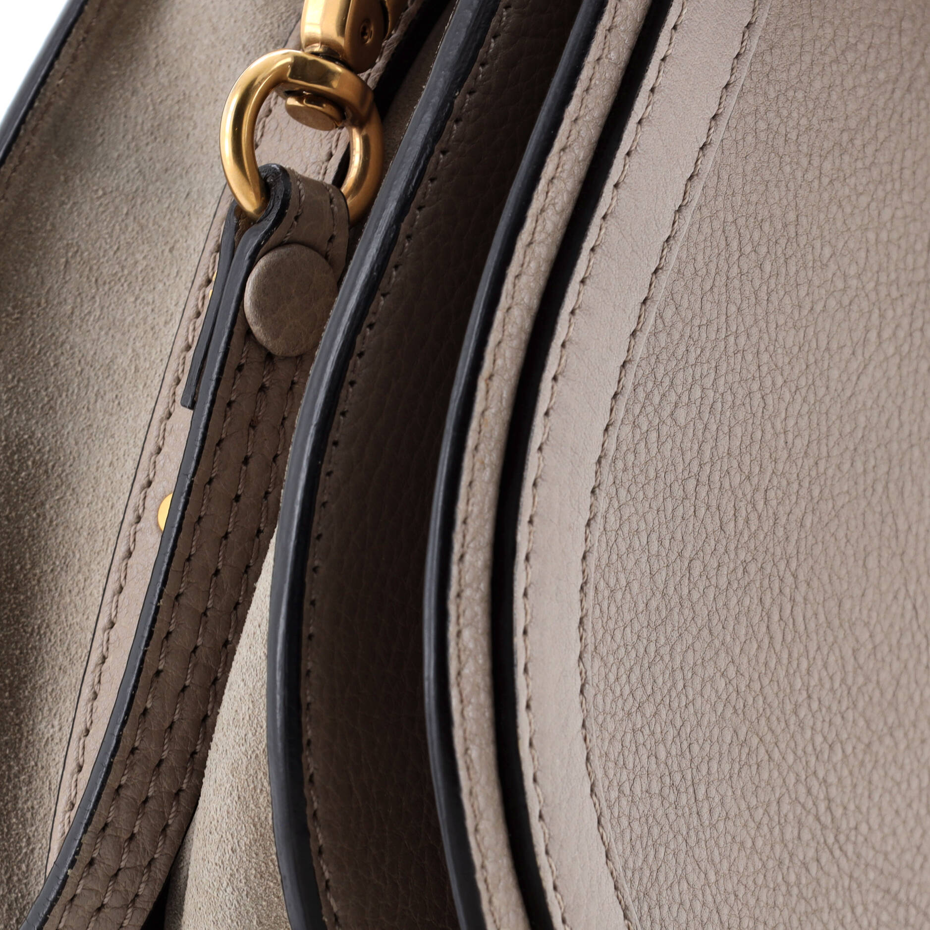 Pre-Loved Chloe Nile Crossbody Bag Leather Medium - Image 6