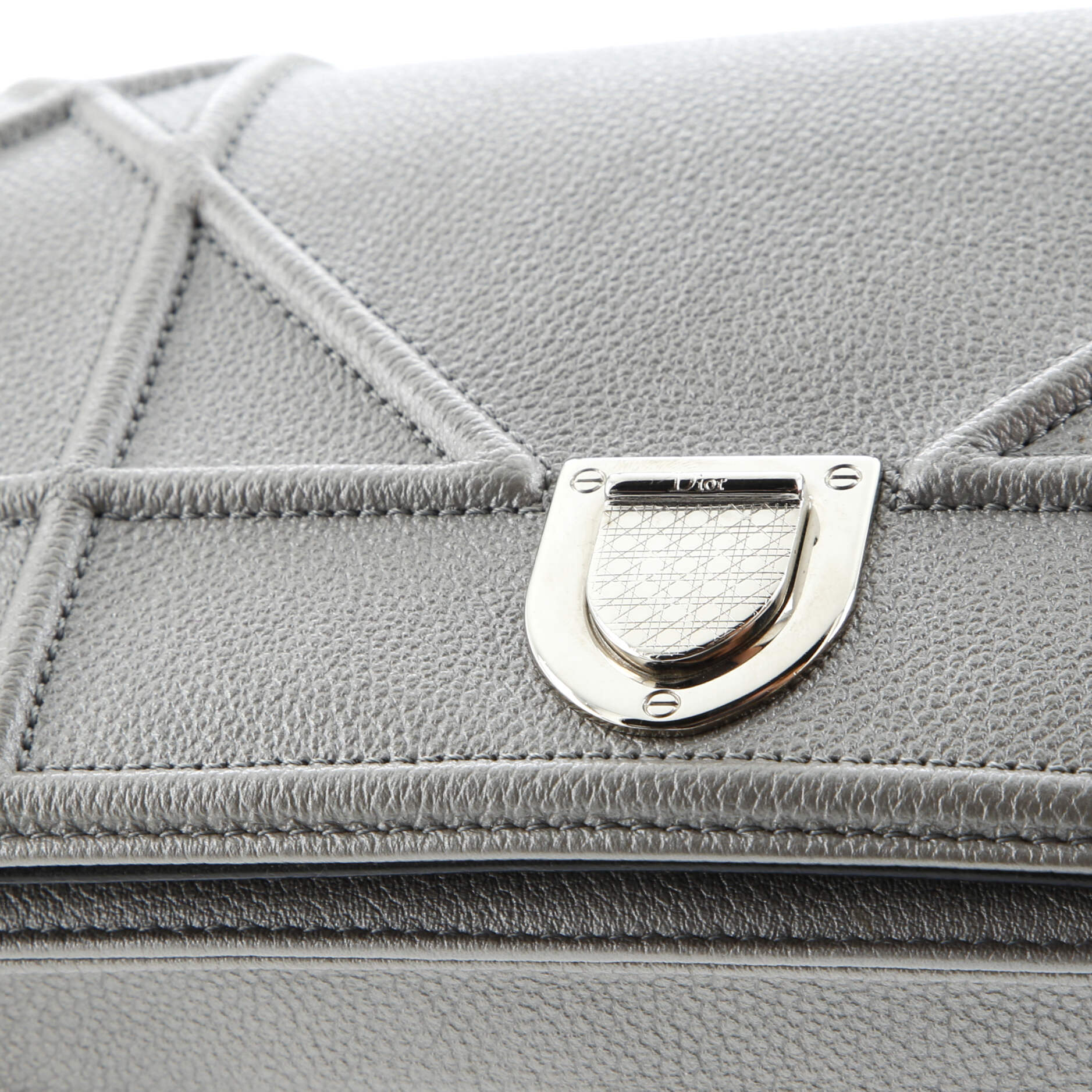 Pre-Loved Christian Dior Diorama Wallet on Chain Leather - Image 6