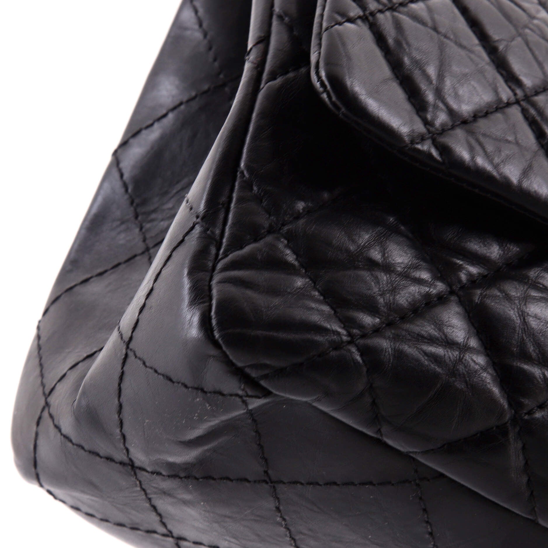 Pre-Loved Chanel Reissue 2.55 Flap Bag Quilted Aged Calfskin 227 - Image 6