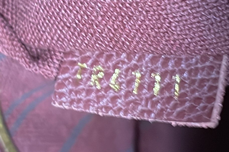 Pre-Loved Louis Vuitton Artsy Handbag Monogram Empreinte Leather MM - Image 8