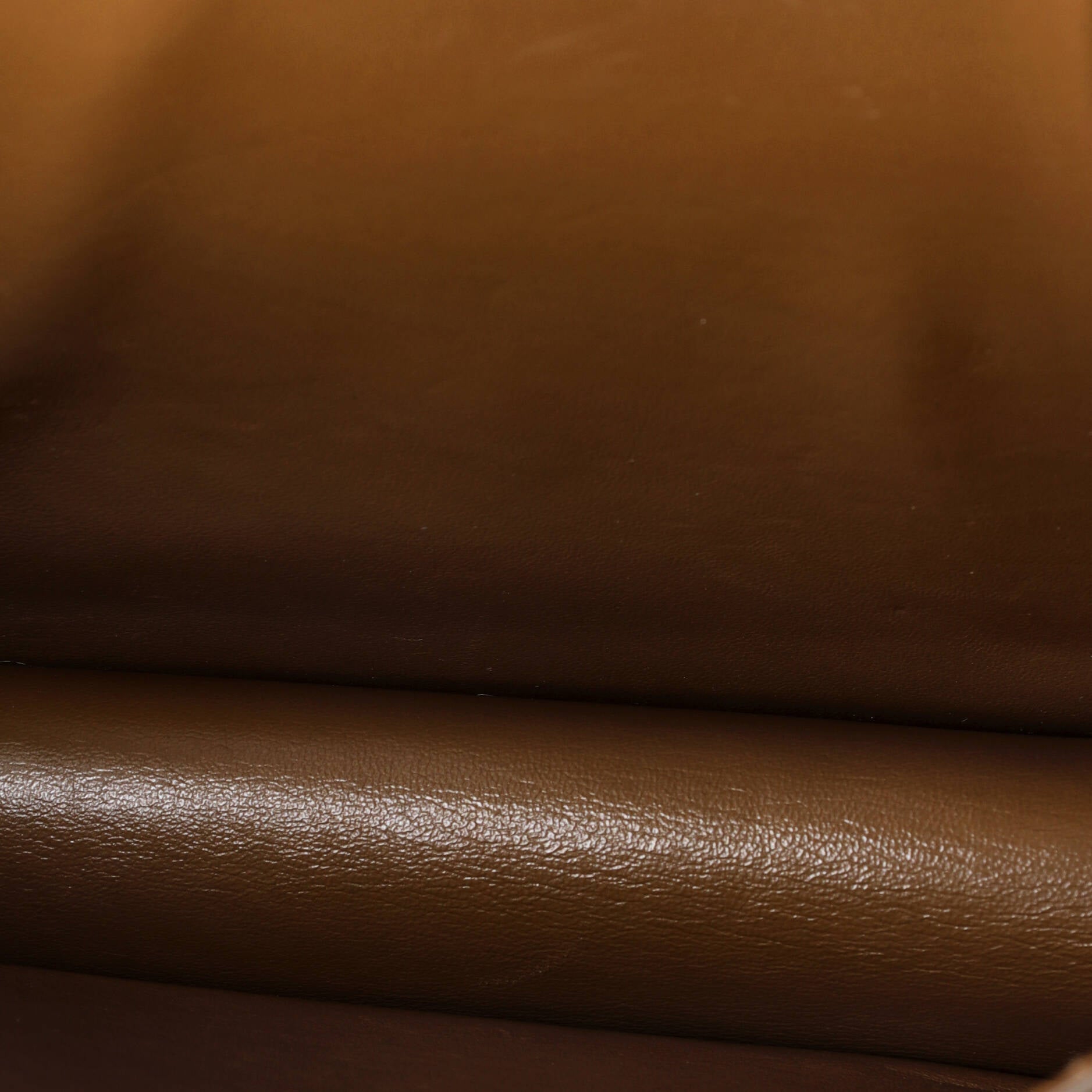 Pre-Loved Celine Classic Box Bag Grainy Leather Teen - Image 5