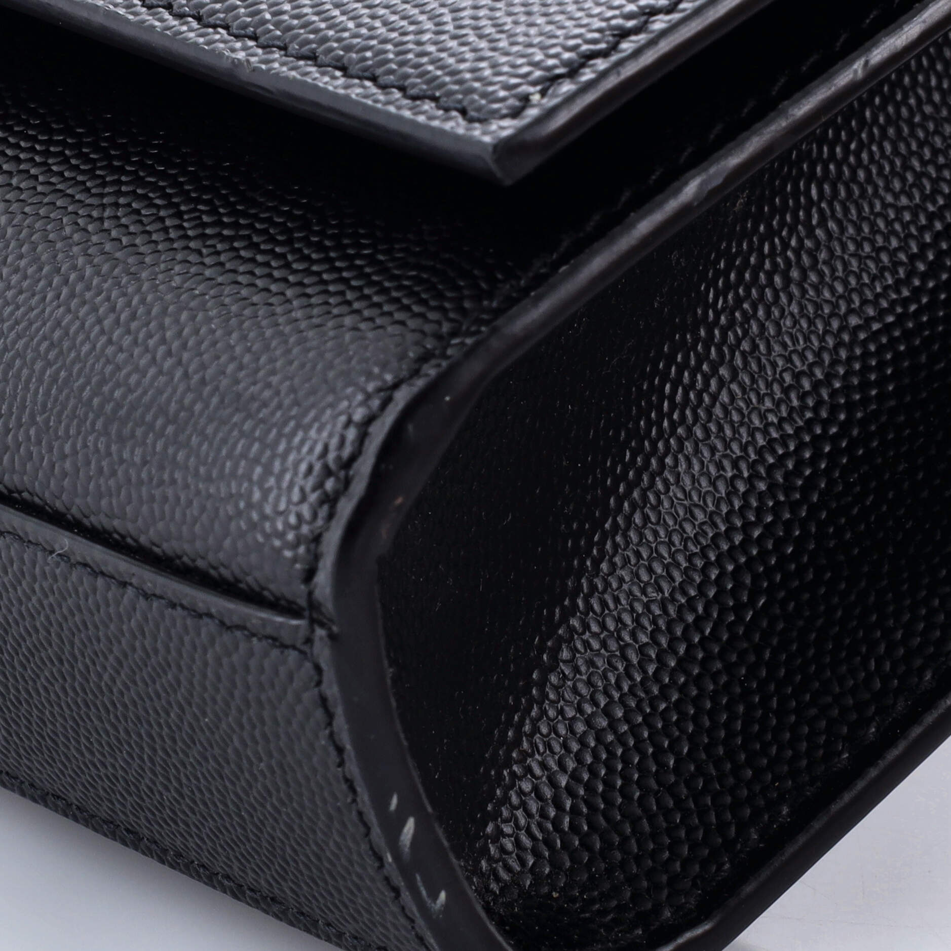 Pre-Loved Saint Laurent Classic Monogram Crossbody Bag Grainy Leather Large - Image 5