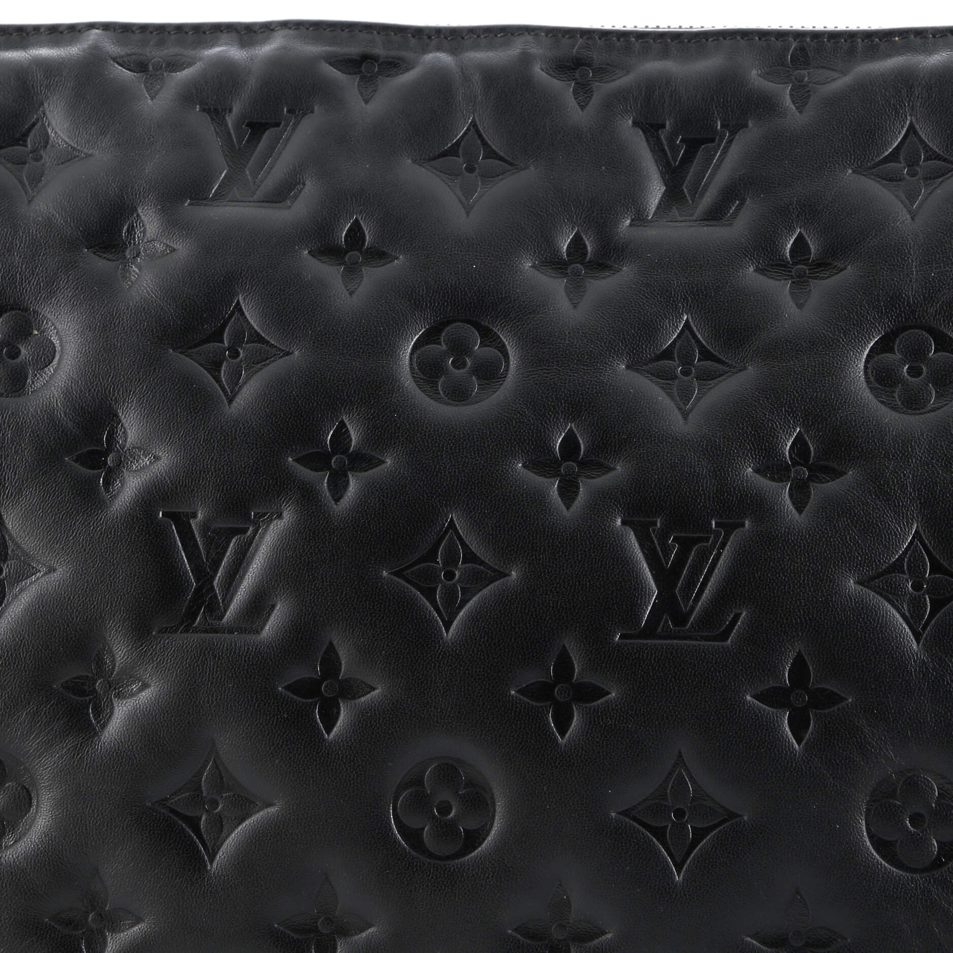 Pre-Loved Louis Vuitton Coussin Bag Monogram Embossed Lambskin MM - Image 7