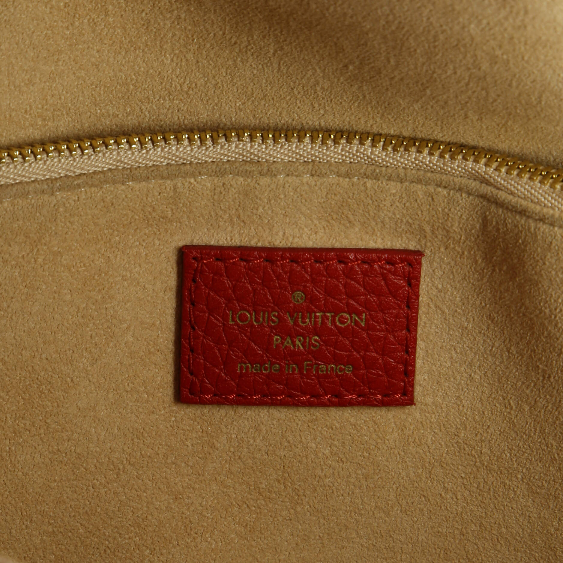 Pre-Loved Louis Vuitton Volta NM Bag Leather - Image 6