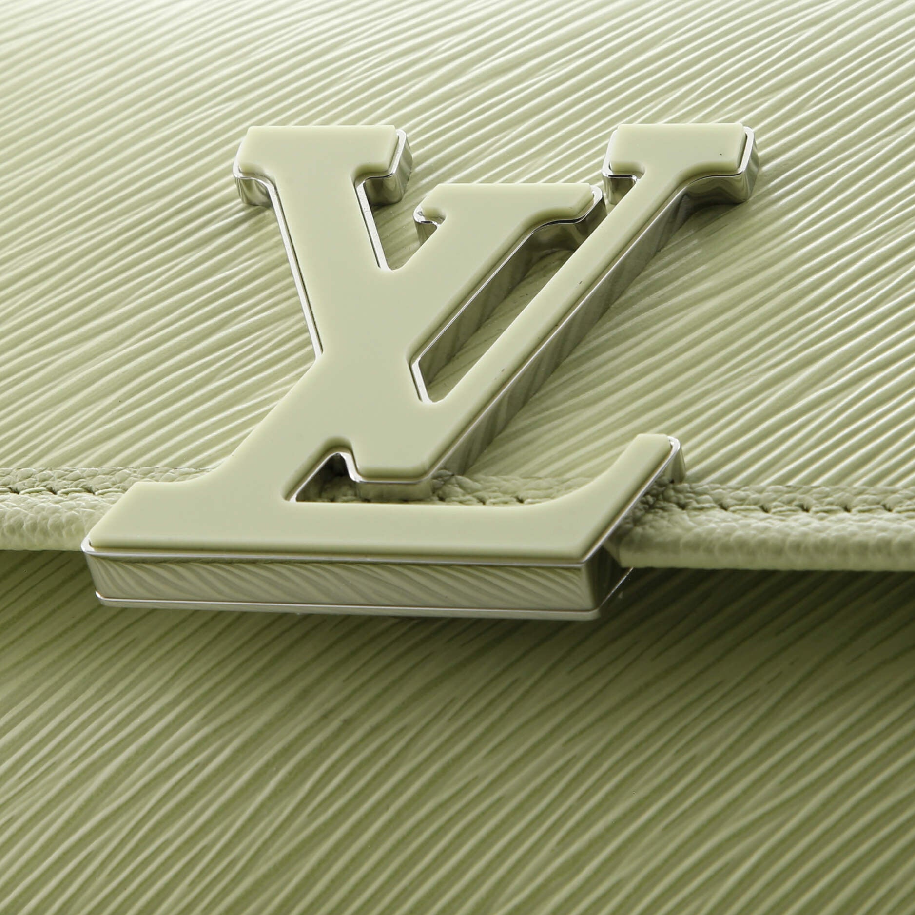 Pre-Loved Louis Vuitton Buci Crossbody Bag Epi Leather - Image 6