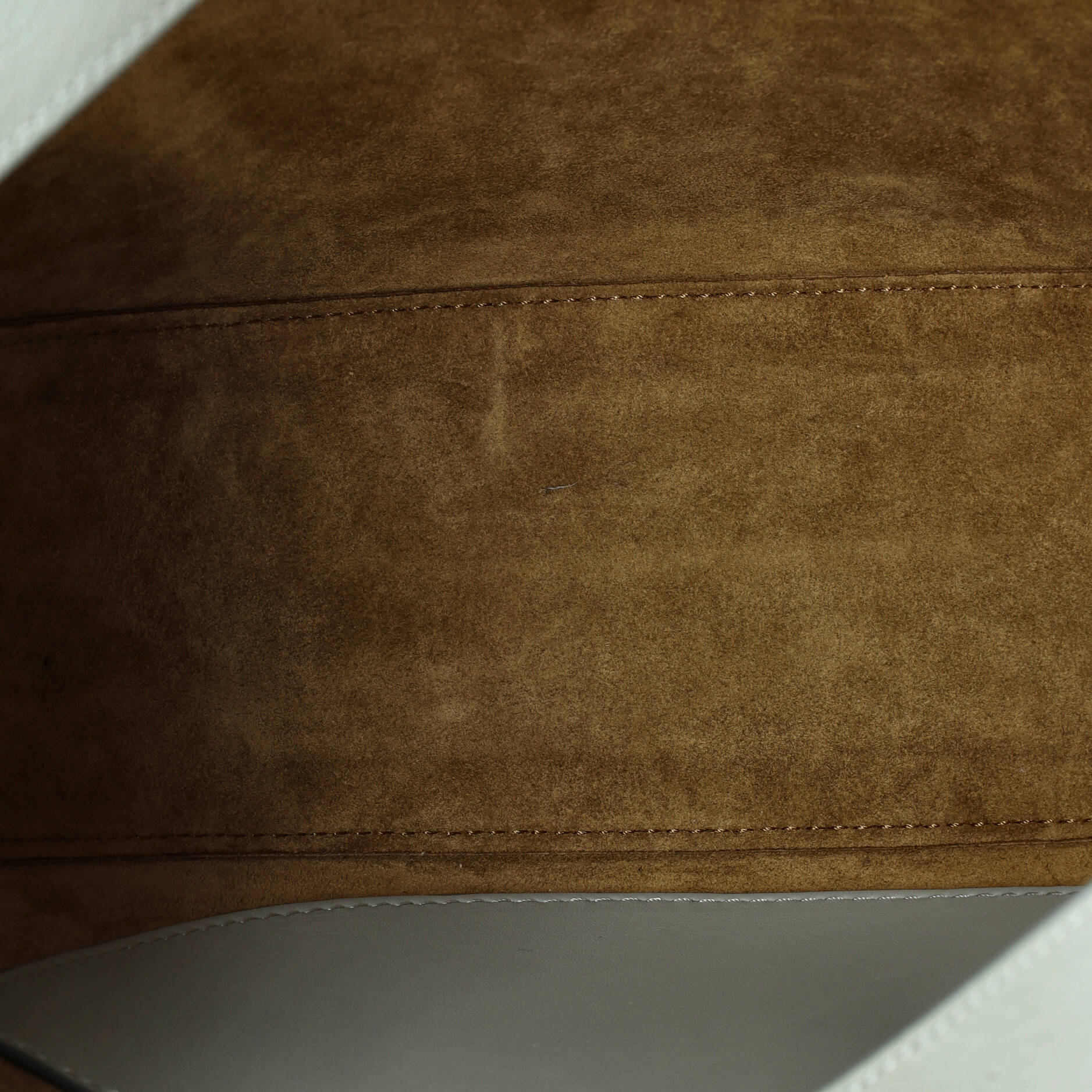 Pre-Loved Loewe Luna Hobo Leather - Image 5