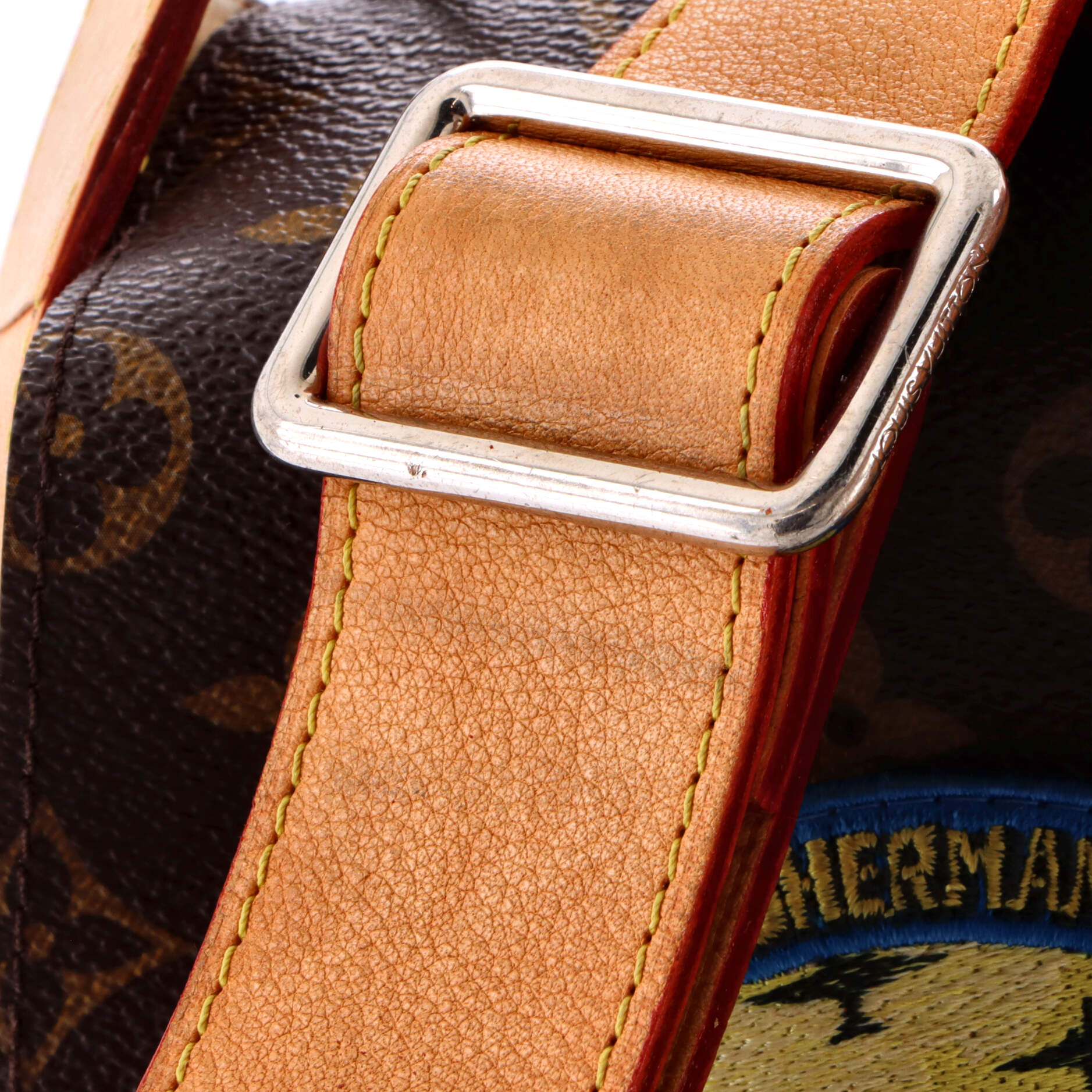 Pre-Loved Louis Vuitton Cindy Sherman Camera Messenger Bag Patch Embellished Monogram Canvas - Image 6