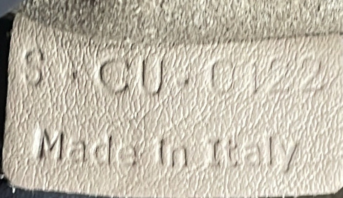 Pre-Loved Celine Phantom Bag Grainy Leather Medium - Image 8