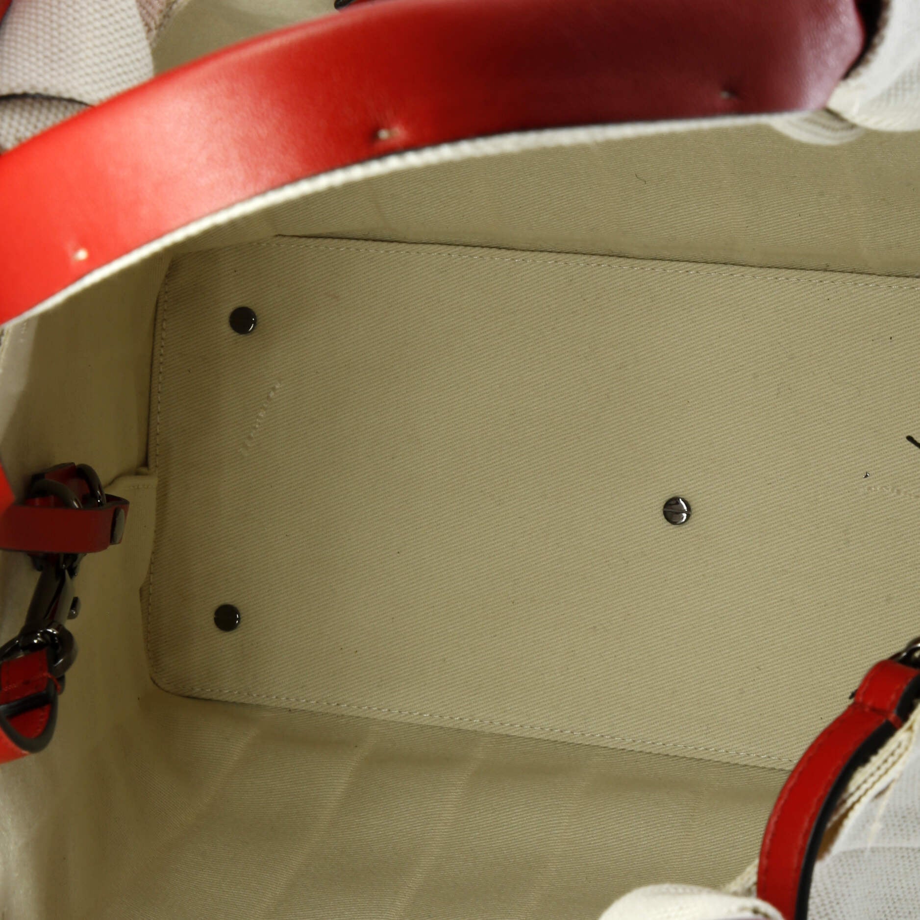 Pre-Loved Valentino Atelier 05 Tote Pleated Canvas Medium - Image 6