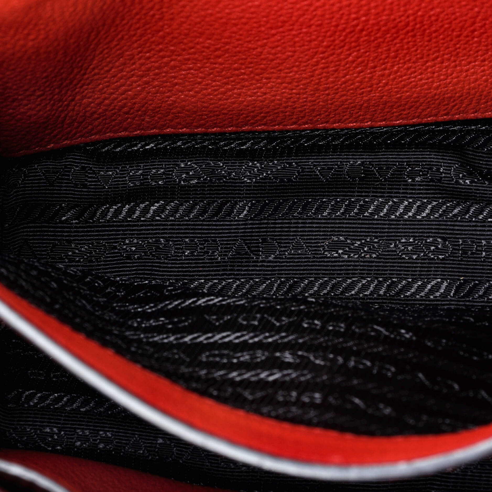 Pre-Loved Prada Dual Strap Flap Crossbody Bag Vitello Daino Small - Image 5