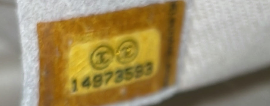 Pre-Loved Chanel Reissue Tote Quilted Aged Calfskin Tall - Image 8