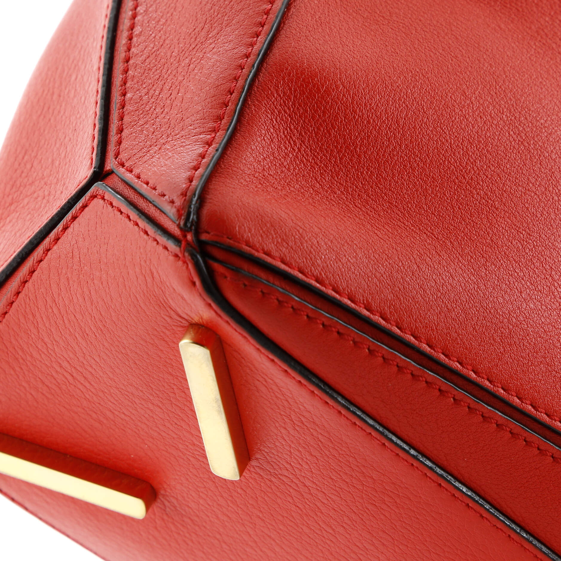 Pre-Loved Loewe Puzzle Bag Leather Small - Image 14