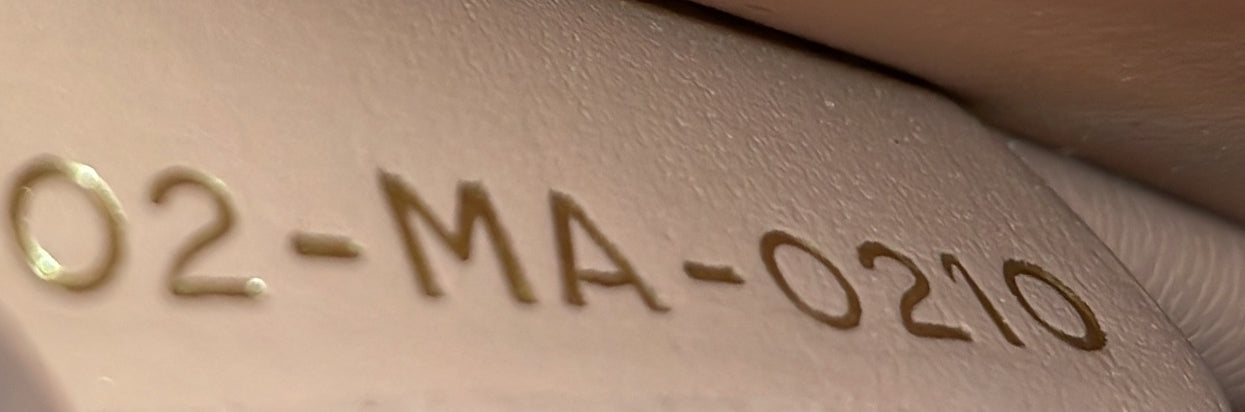 Pre-Loved Christian Dior 30 Montaigne Box Bag Leather - Image 6