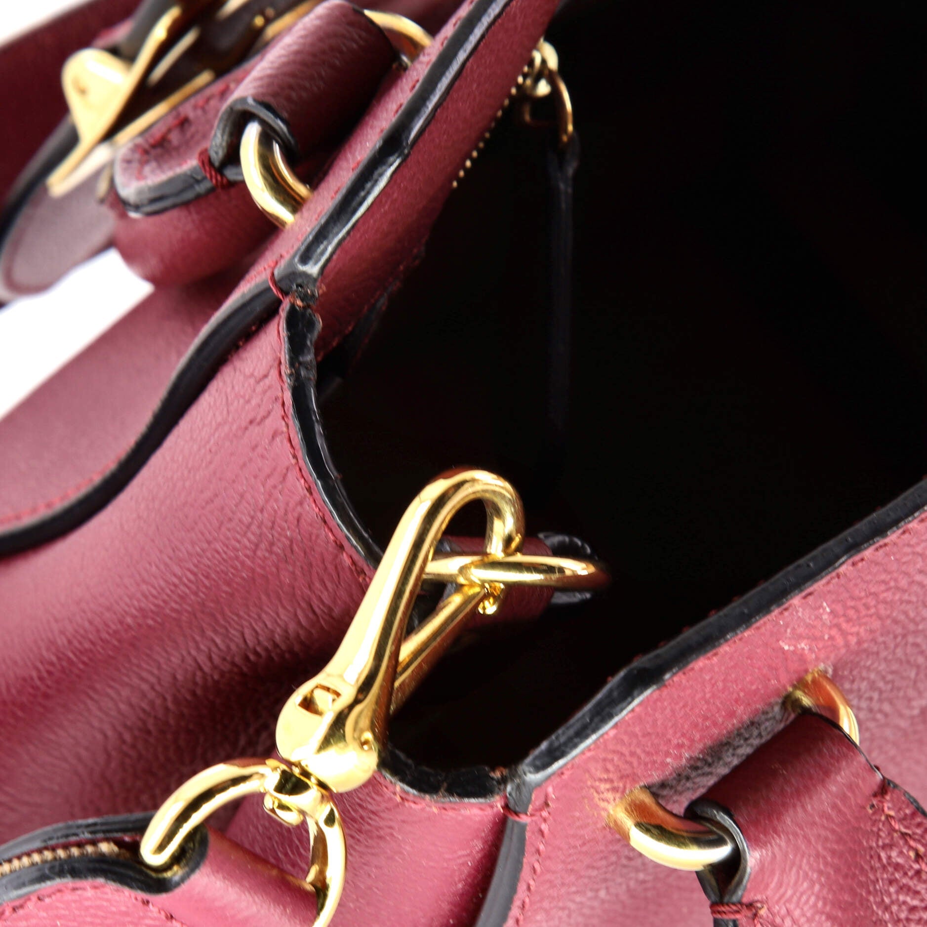 Pre-Loved Burberry Buckle Tote Leather Small - Image 8