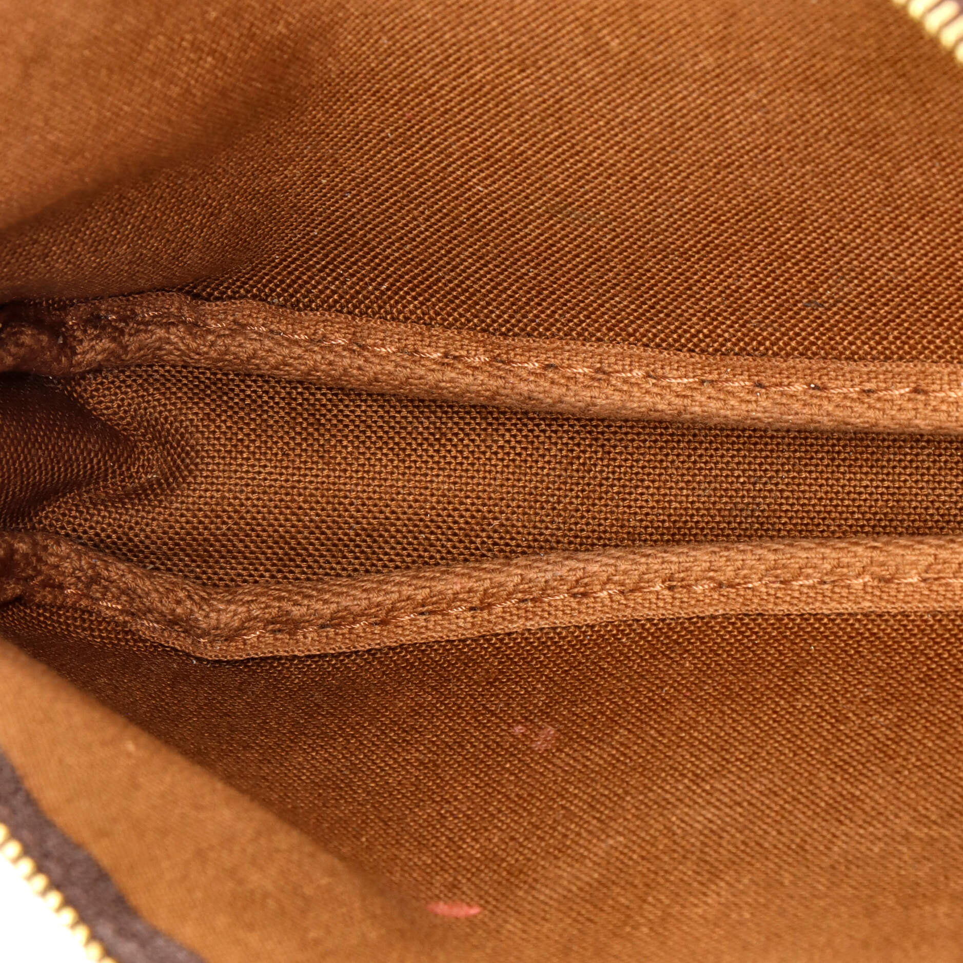 Pre-Loved Louis Vuitton Pochette Accessoires Monogram Canvas - Image 5