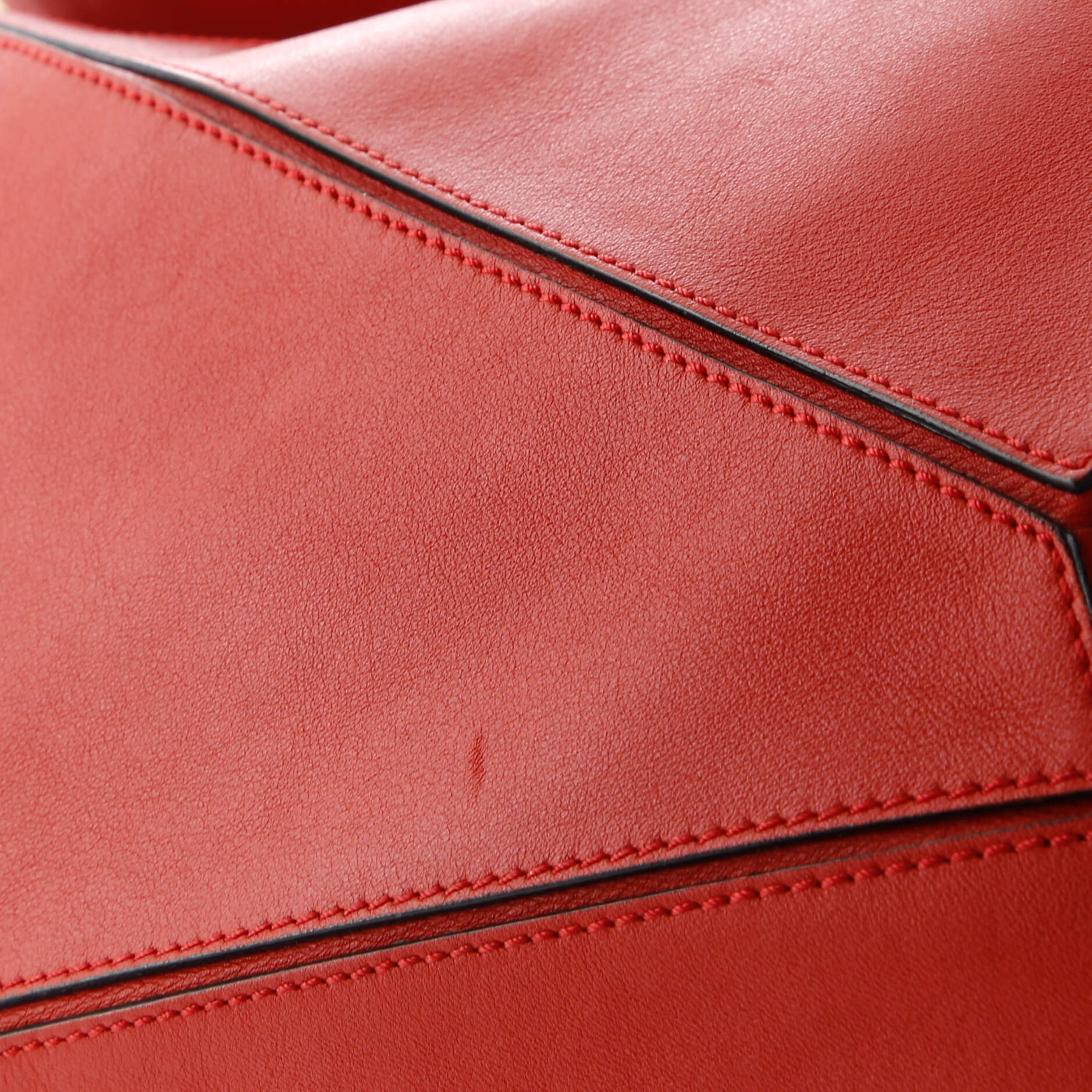 Pre-Loved Loewe Puzzle Bag Leather Medium - Image 7