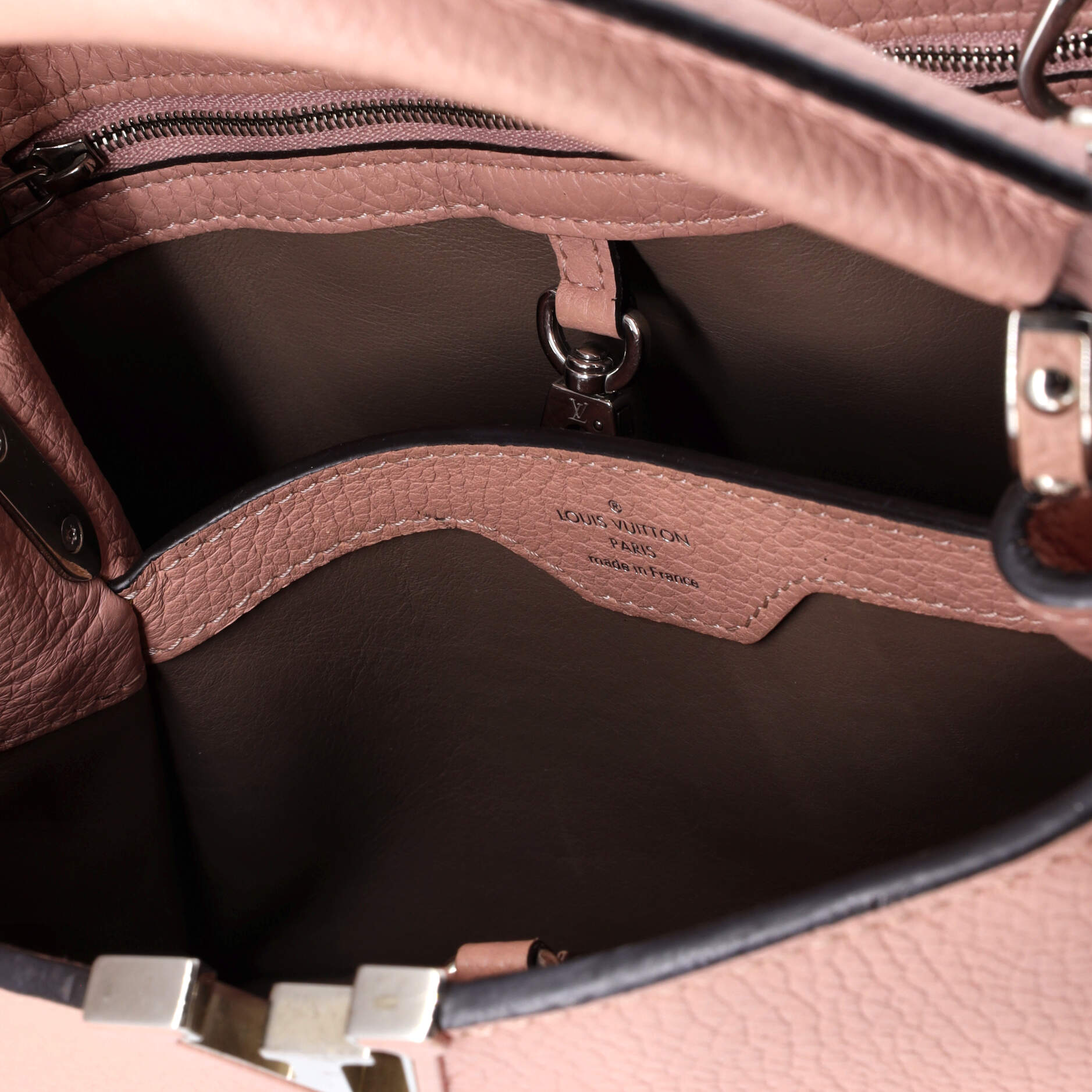 Pre-Loved Louis Vuitton Capucines Bag Leather BB - Image 5