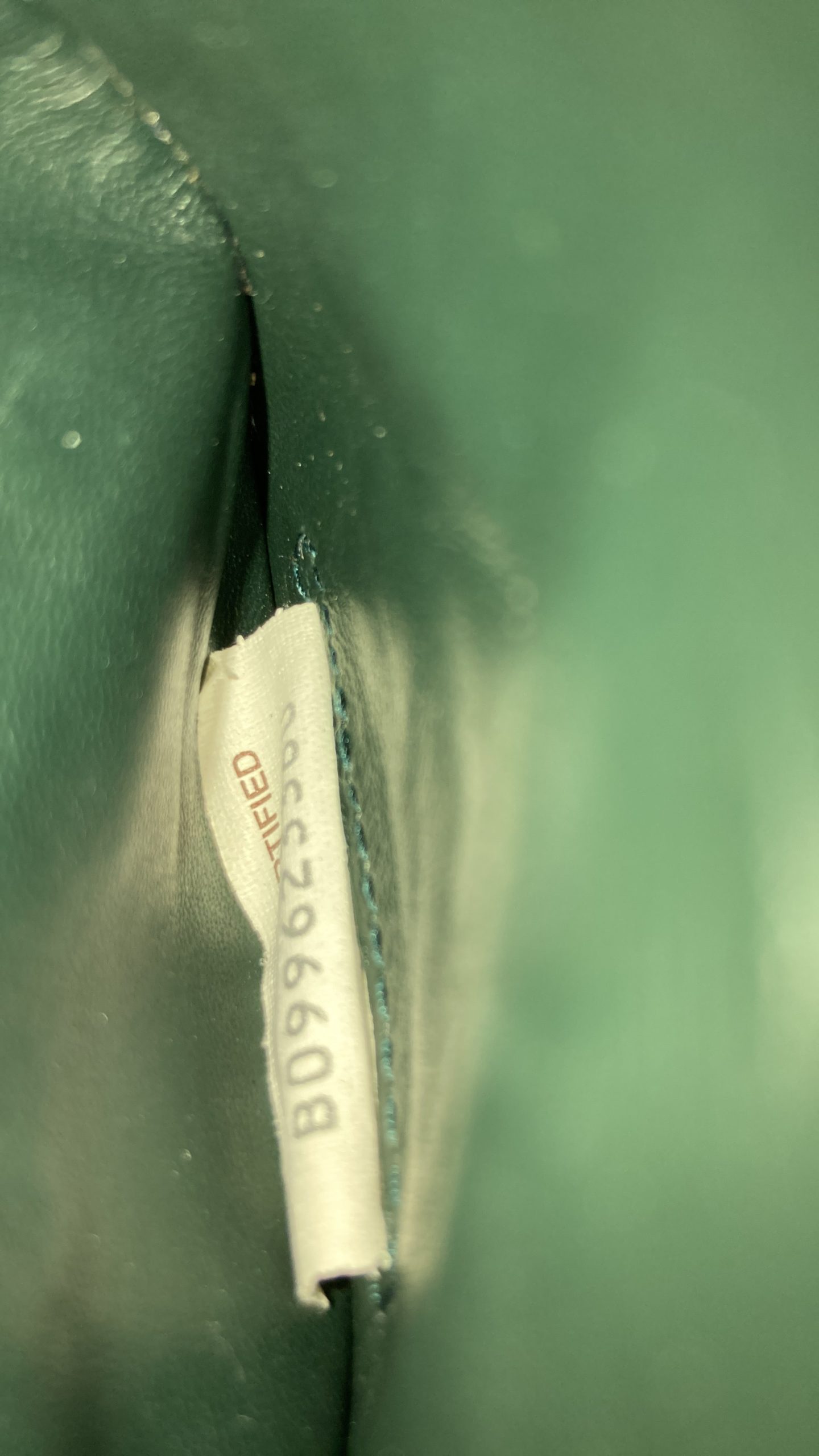 Pre-Loved Bottega Veneta Cassette Chain Crossbody Bag Padded Maxi Intrecciato Leather - Image 7