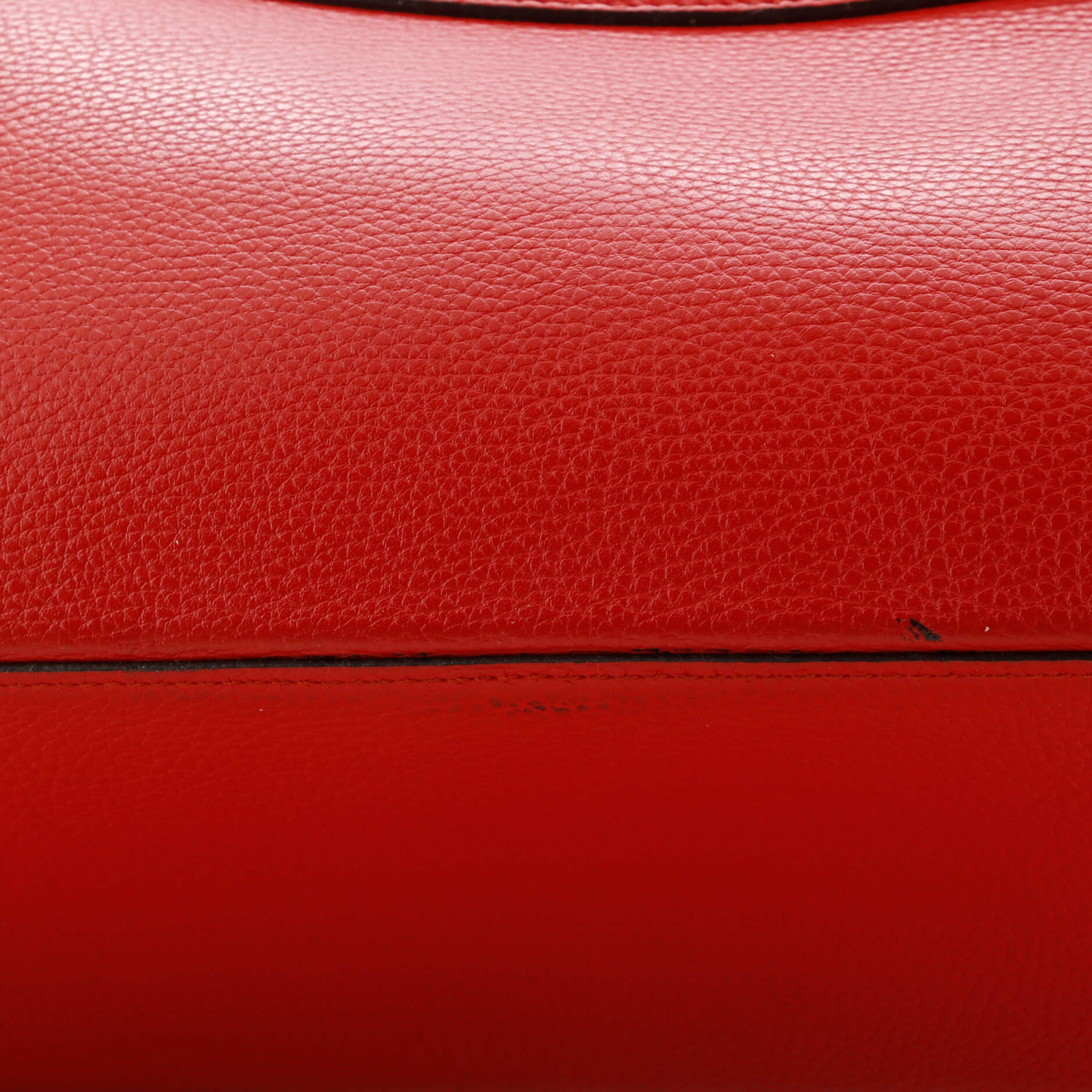 Pre-Loved Louis Vuitton Capucines Bag Leather MM - Image 8