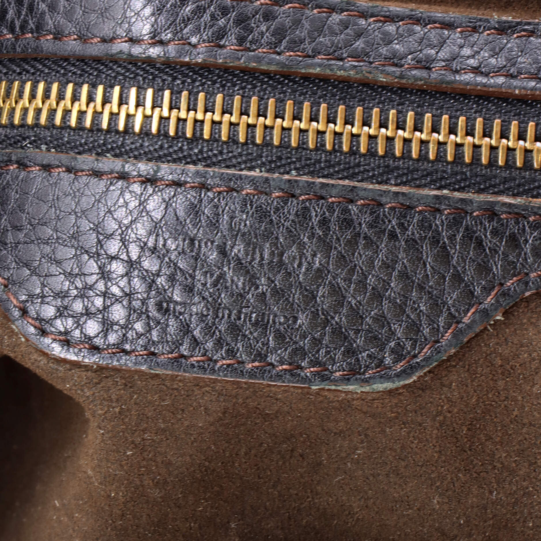 Pre-Loved Louis Vuitton XL Hobo Mahina Leather - Image 6