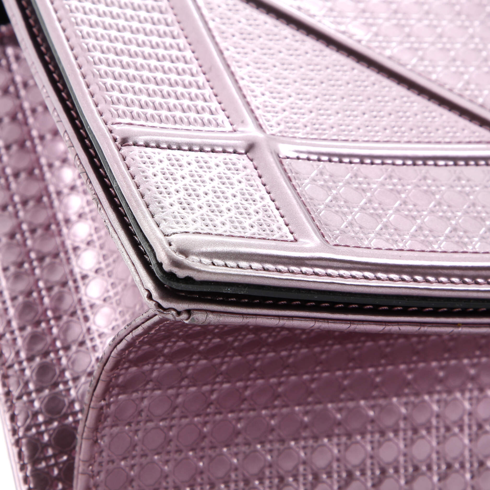 Pre-Loved Christian Dior Diorama Flap Bag Cannage Embossed Calfskin Medium - Image 7