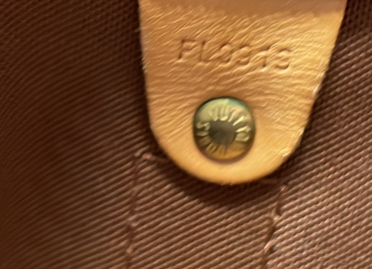 Pre-Loved Louis Vuitton Keepall Bag Monogram Canvas 55 - Image 9