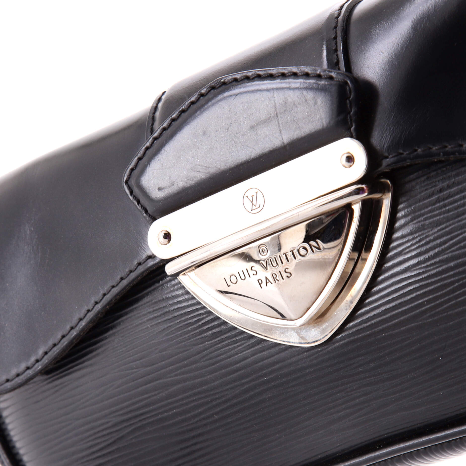 Pre-Loved Louis Vuitton Montaigne Clutch Epi Leather - Image 7